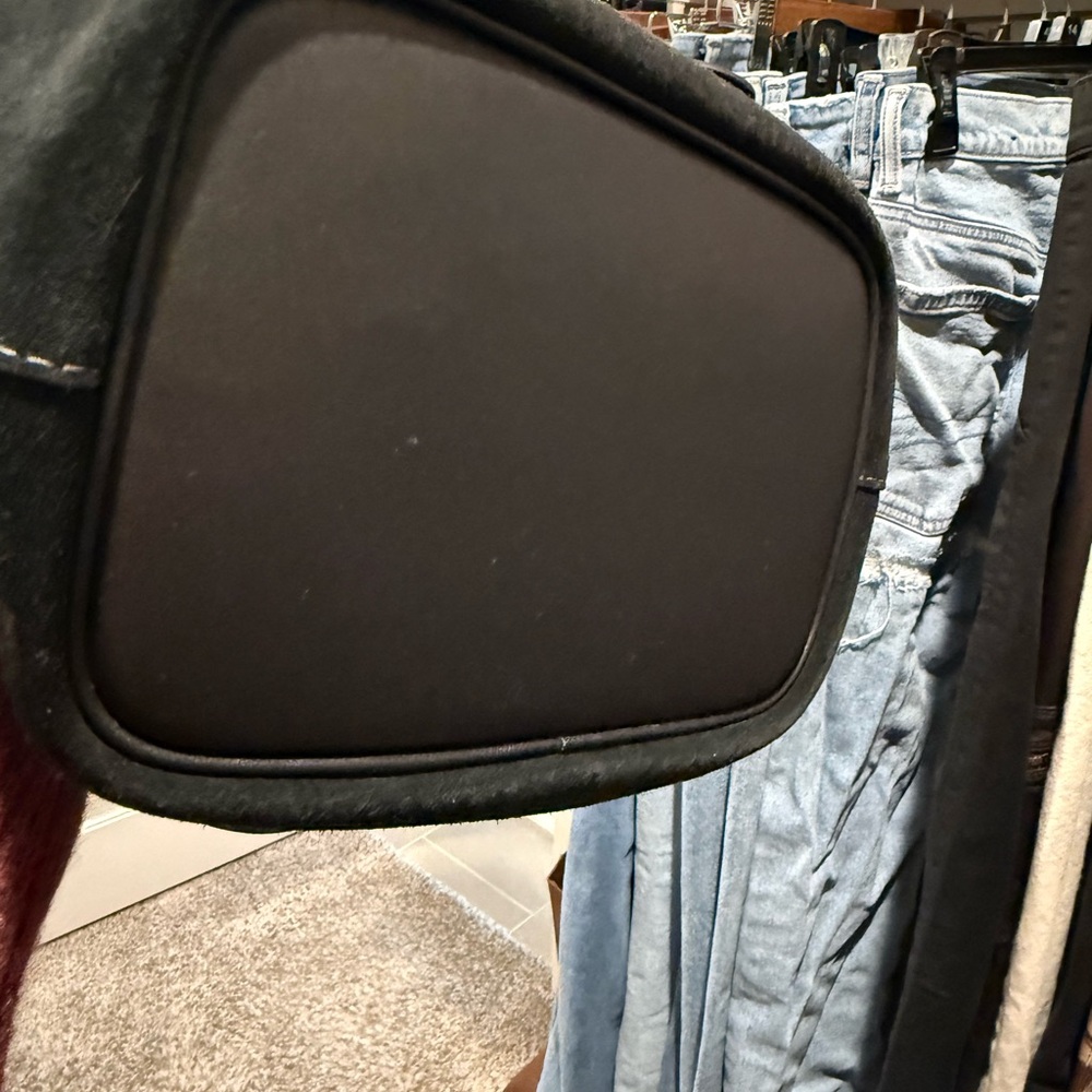 Coach Rowan black suede bucket bag - Picture 5 of 9